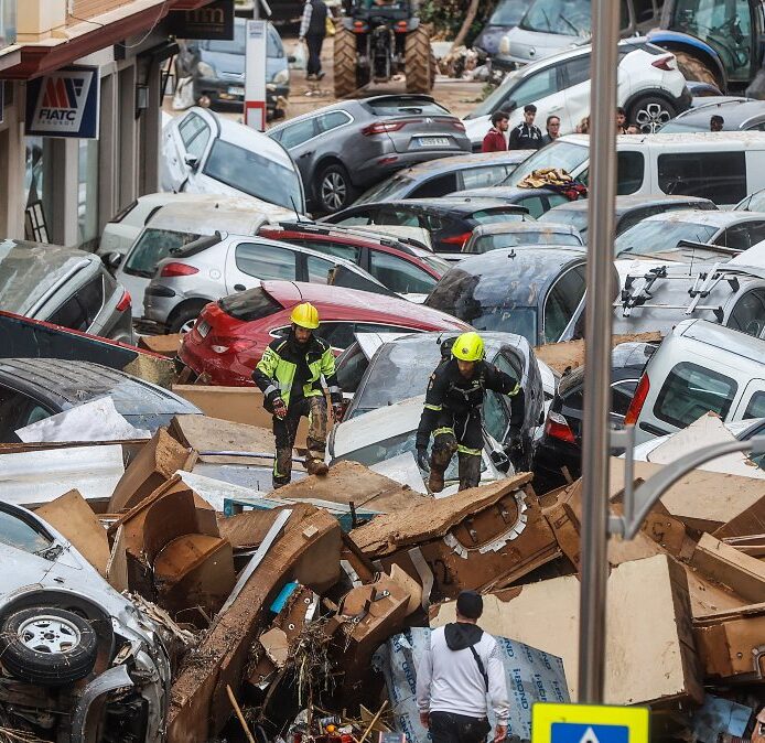 Desciende a 32 personas la cifra oficial de desaparecidos en Valencia