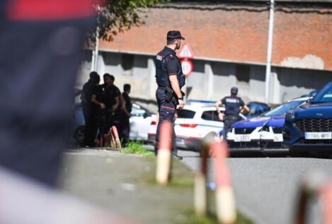 Continúan en comisaría los siete detenidos por la reyerta en Baracaldo en la que murió un varón