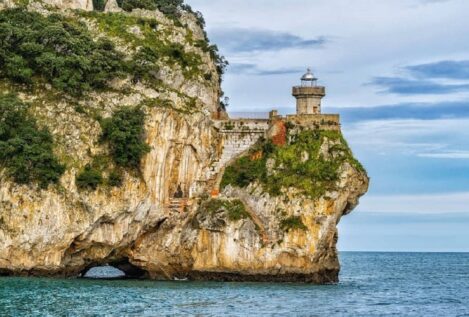 Faro del Caballo: la mejor ruta de toda Cantabria para este otoño