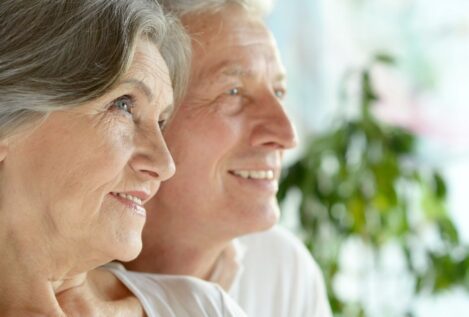 Las cinco frases que los abuelos no deben decir a sus nietos, según los psicólogos