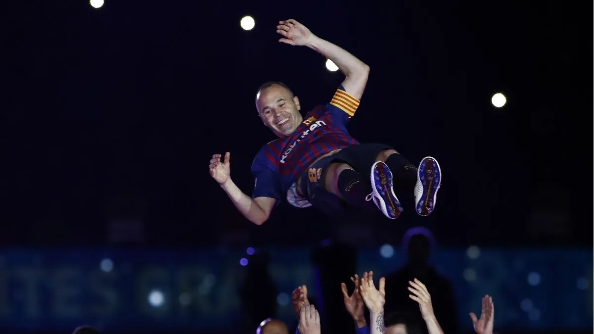 Andrés Iniesta anuncia su retirada del fútbol: «Mi carrera ha sido como un cuento»