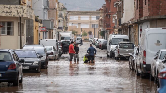 Las impactantes imágenes que deja el paso de la DANA por Valencia, Albacete y Andalucía