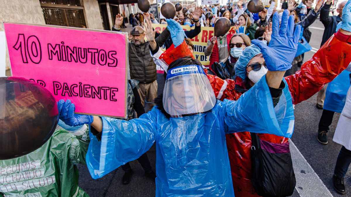 Los médicos de Madrid vuelven a la carga: amenazan con tomar medidas judiciales