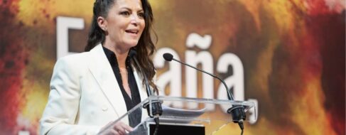 Olona carga contra Iglesias: «Eres un pirómano de la democracia, te faltan huevos»