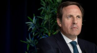 El padre que cerca a un alto cargo de Justicia: «La manipulación se hizo en el ministerio»