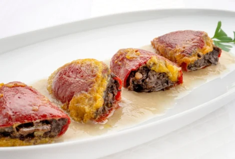 Una de tradición familiar: pimientos del piquillo rellenos de carne