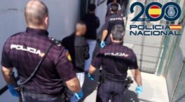 Detenido por homicidio el responsable de la patera interceptada con un cadáver en Almería