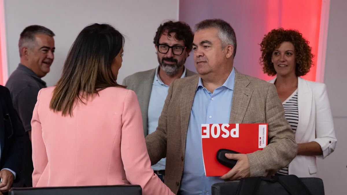 Salta por los aires la unidad del PSOE: «Lo de Castilla y León es un antes y un después»