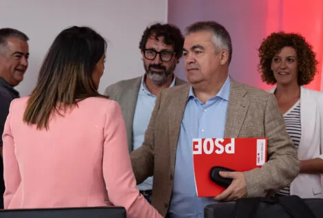 Salta por los aires la unidad del PSOE: «Lo de Castilla y León es un antes y un después»