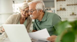 Nueva subida de las pensiones en 2025, los jubilados van a cobrar 3.200 euros