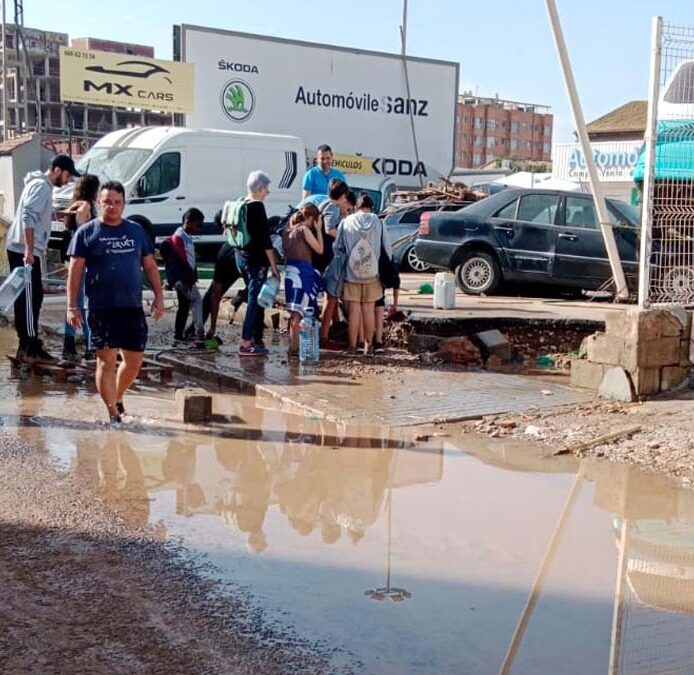 El grito de auxilio de Alfafar, aislado y sin ayuda tras la DANA: «Cogemos agua de las tuberías»