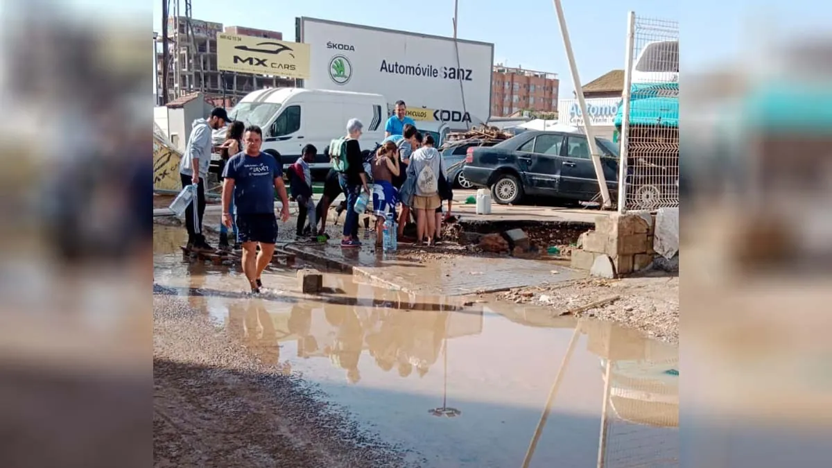 El grito de auxilio de Alfafar, aislado y sin ayuda tras la DANA: «Cogemos agua de las tuberías»