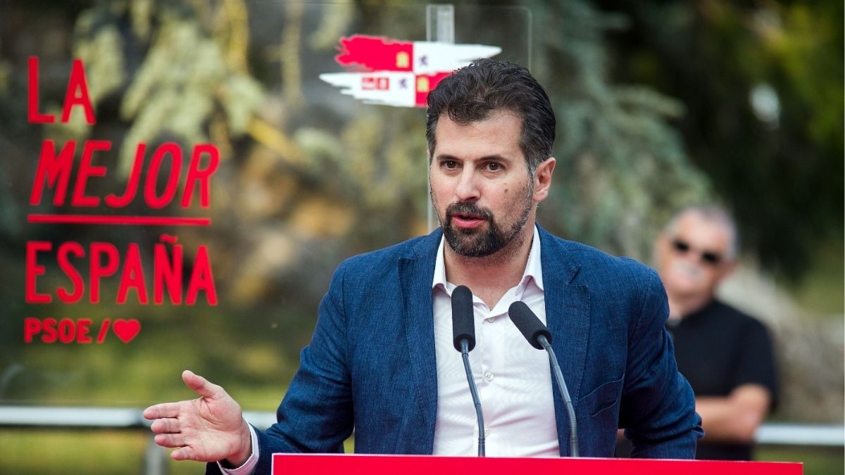 Tudanca defiende un modelo de PSOE basado «en la militancia, no en un despacho de Madrid»