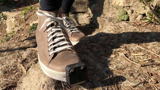 Zapatos con sensores de movimiento: un avance en el día a día para personas invidentes