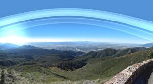 La Tierra pudo tener anillos como los de Saturno