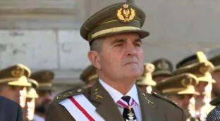 'Curro' Gan, el general alpinista que ejercerá el mayor poder político desde Gutiérrez Mellado