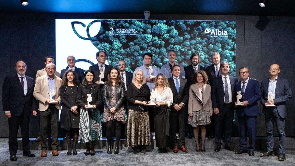 Se entregan los I Premios Albia de Sostenibilidad en el Sector Funerario