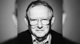 Adam Michnik: «El comunismo es un cruce entre una secta religiosa y una banda criminal»