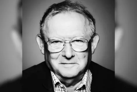 Adam Michnik: «El comunismo es un cruce entre una secta religiosa y una banda criminal»