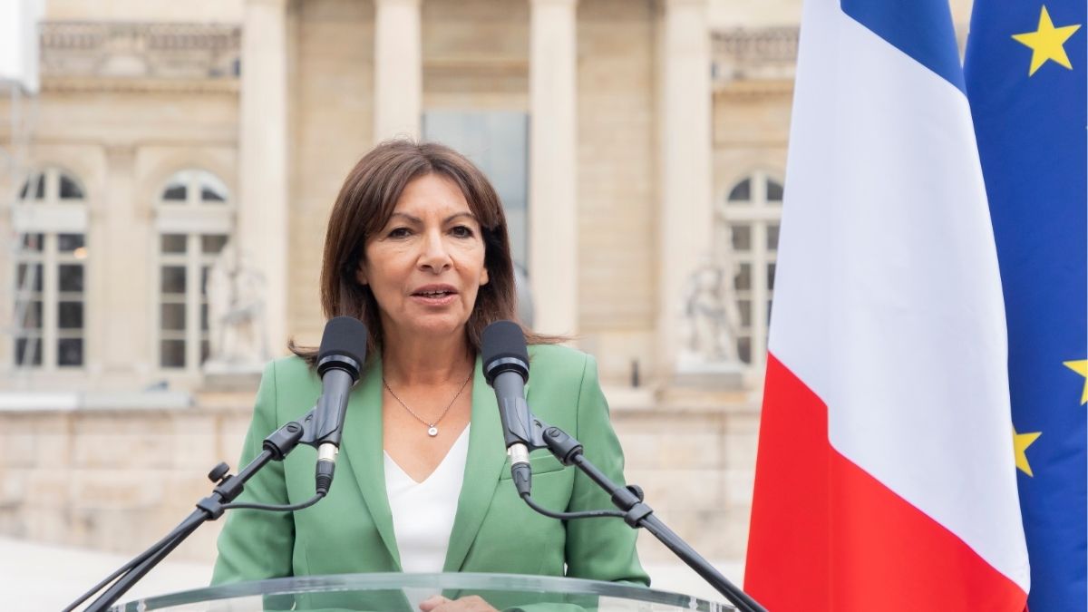 Anne Hidalgo no se presentará a la reelección como alcaldesa de París en 2026