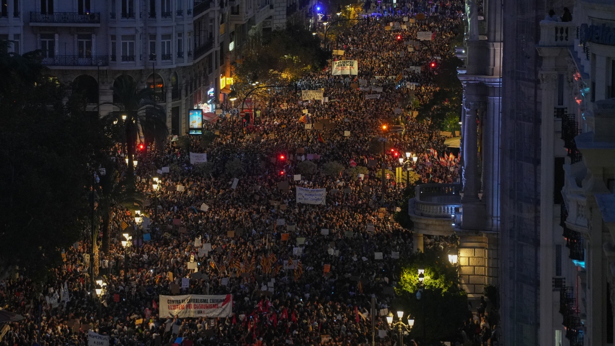 Entidades civiles convocan protestas por la dimisión de Mazón el 29 y 30 de noviembre