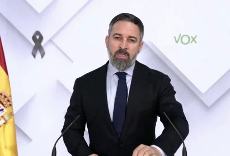 Vox se querellará contra el Gobierno por homicidio imprudente y omisión de socorro