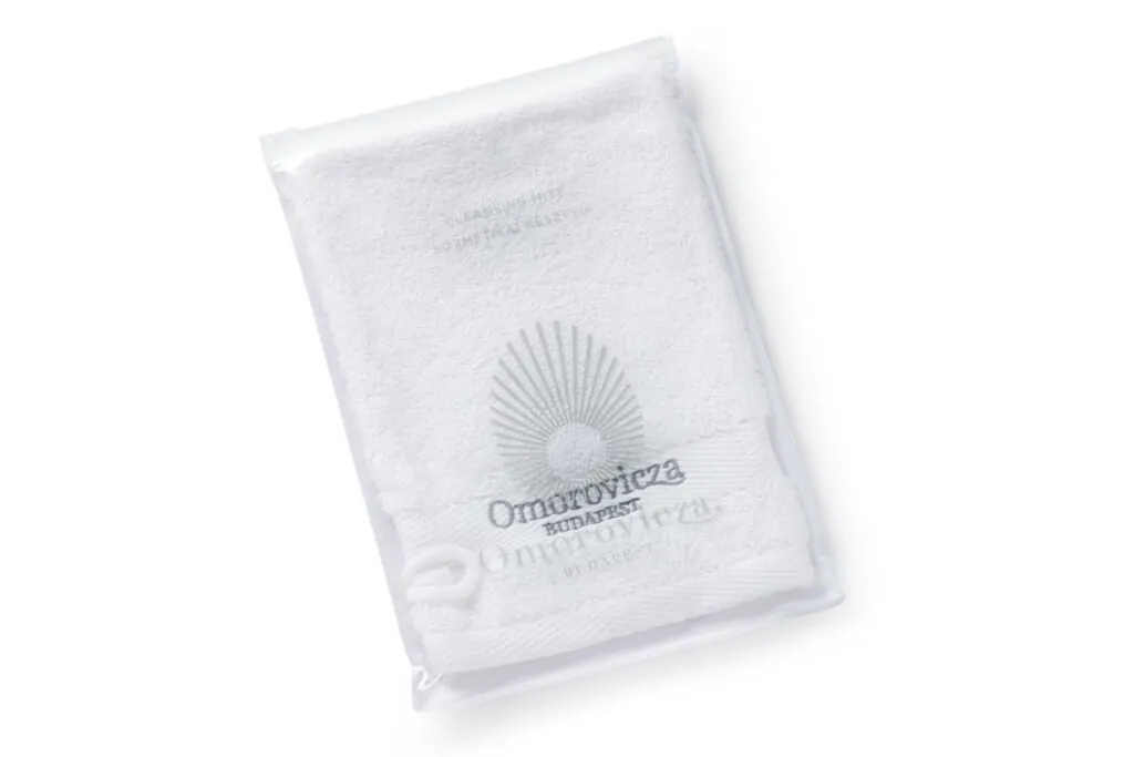 Guante de limpieza Cleansing Mitt de Omorovicza. (PVP: 13€)