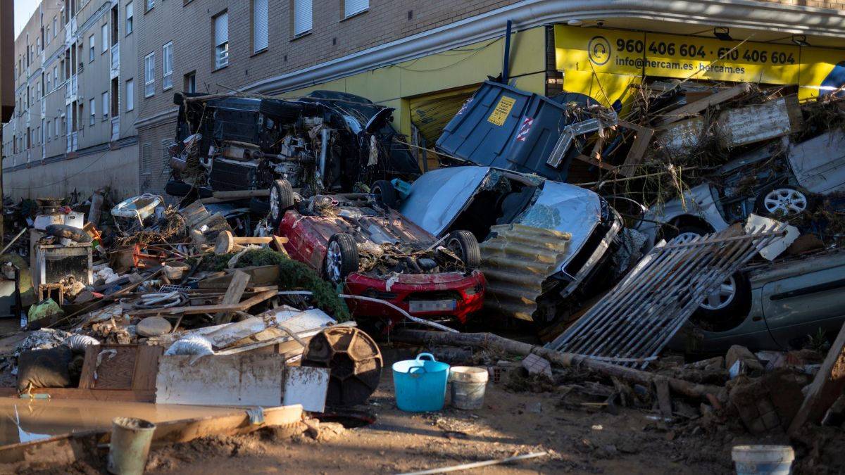 Última hora del temporal en España, en directo | La Aemet rebaja la nueva alerta por lluvias