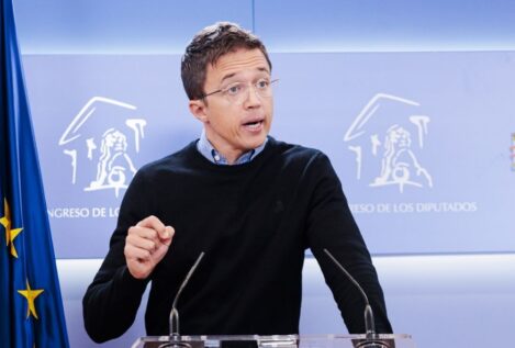 Errejón recurrirá la suspensión de la causa, que considera una «maniobra» de la acusación