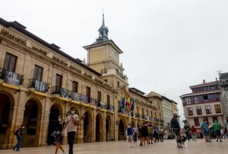 Renuncia un asesor del IU en Oviedo tras ser denunciado en redes por abuso sexual