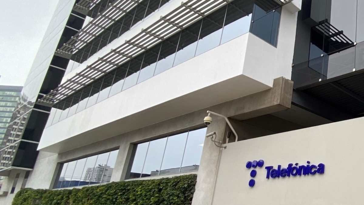 Telefónica, KKR y Entel rompen su acuerdo sobre el mayor operador de fibra óptica en Perú