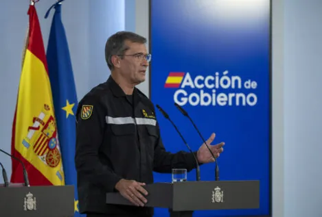 Desconcierto entre los militares al alterar el Gobierno la cadena de mando en Valencia