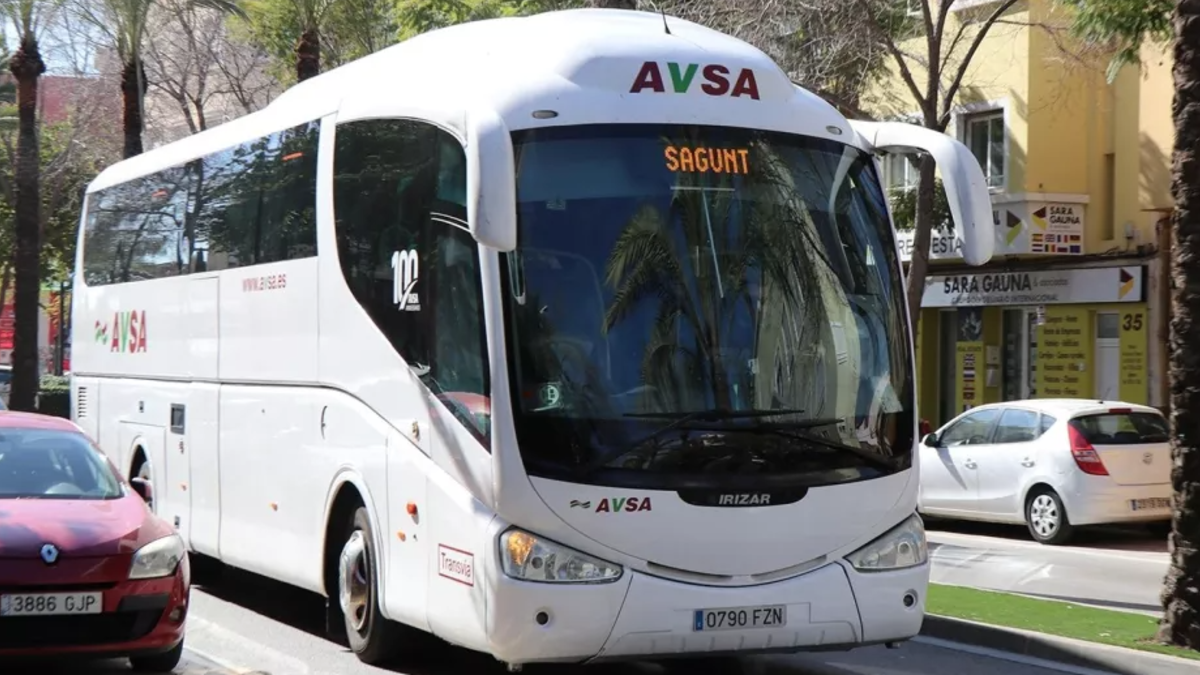 CCOO retoma las huelgas en el transporte de viajeros en bus tras suspenderlas por la DANA