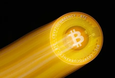 Bitcoin roza los 90.000 dólares marcando un nuevo máximo