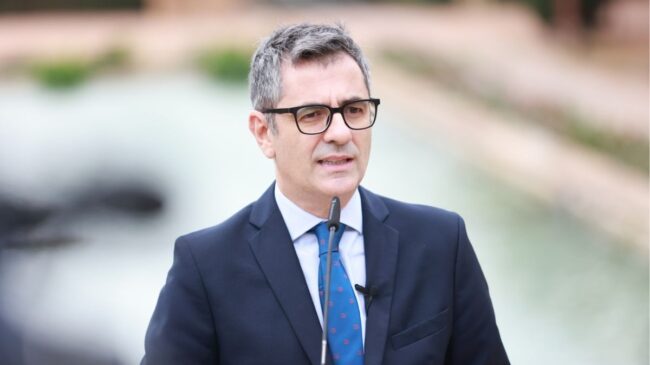 El Gobierno frena la dimisión del fiscal general, proclive a abandonar antes de ser procesado