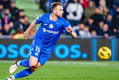 Arde el chalé del futbolista Borja Mayoral en Pozuelo (Madrid) mientras recogía un premio