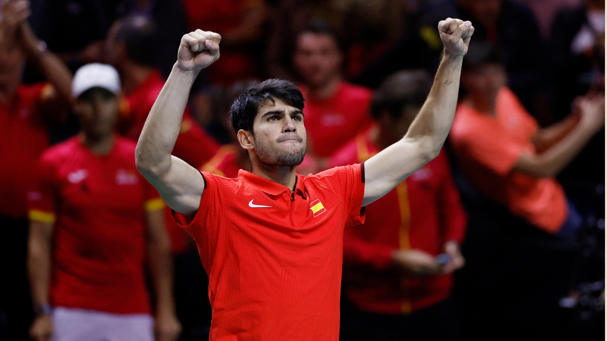 Alcaraz venga a Nadal y España se la jugará en el partido de dobles