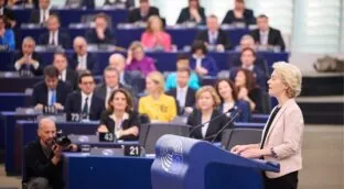 PP, Vox, SALF y los socios del Gobierno votan en contra de la nueva Comisión Europea