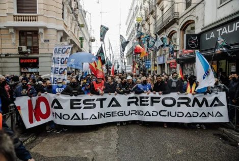 Policías y guardias civiles protestarán contra la reforma de la 'ley mordaza'