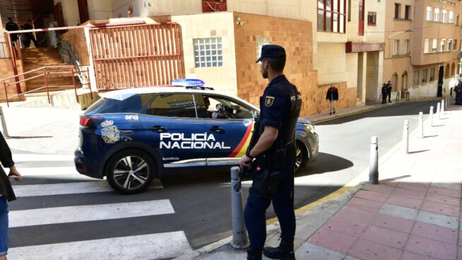 Un guardia civil, detenido en una operación contra el narcotráfico en Málaga y Ceuta