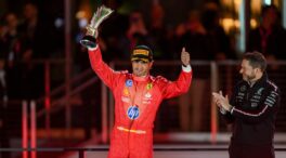 La salida de Sainz de Ferrari se enrarece y puede costarles el título de constructores