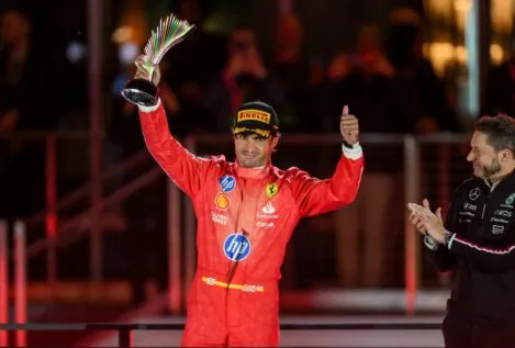 La salida de Sainz de Ferrari se enrarece y puede costarles el título de constructores