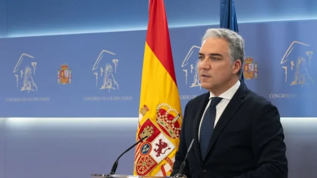 Bendodo cree «inoportuna» la visita de Sánchez a China y le pide explicaciones a su regreso