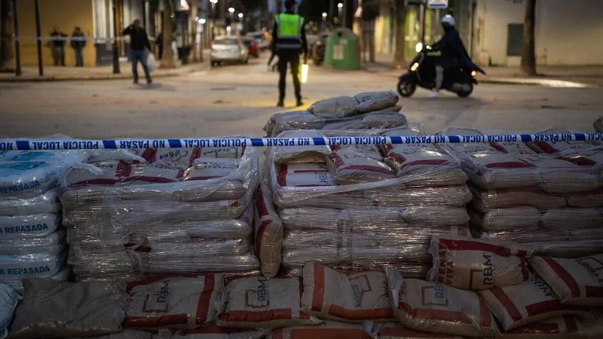 Detenidos 400 «falsos voluntarios» que aprovechan la DANA para robar y trapichear