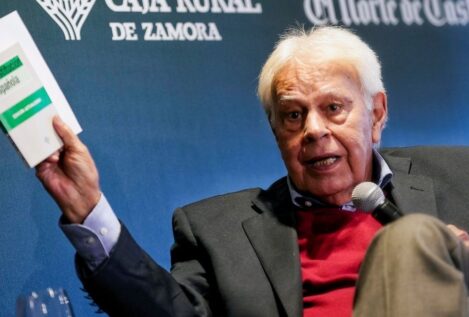 Felipe González: «Sánchez, Feijóo y presidentes autonómicos están a tiempo de sentarse»