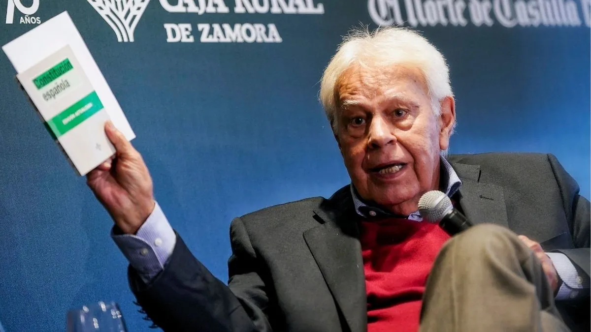 Felipe González: «Sánchez, Feijóo y presidentes autonómicos están a tiempo de sentarse»