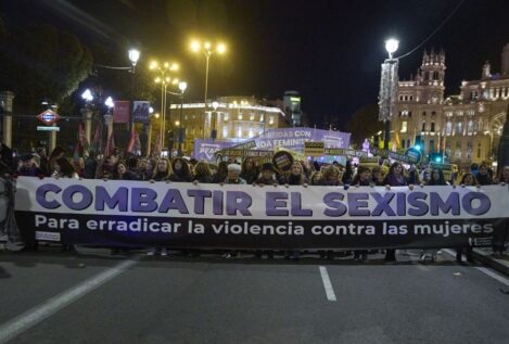 Feministas socialistas piden votar que se expulse del PSOE a clientes de prostitución