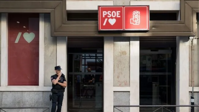 Sectores del PSOE ven un «jaque mate» tras la imputación de Zapatero: «Esto no se sostiene»