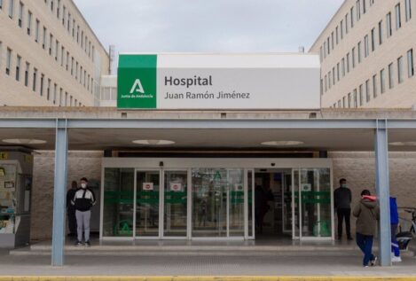 Hospitalizado un hombre de 63 años tras el derrumbe del techo de su vivienda en Huelva