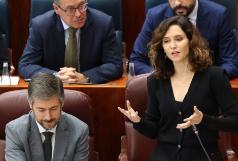 Ayuso, contra Más Madrid: «¿Llegaban solas y borrachas a casa cuando salían con Errejón?»